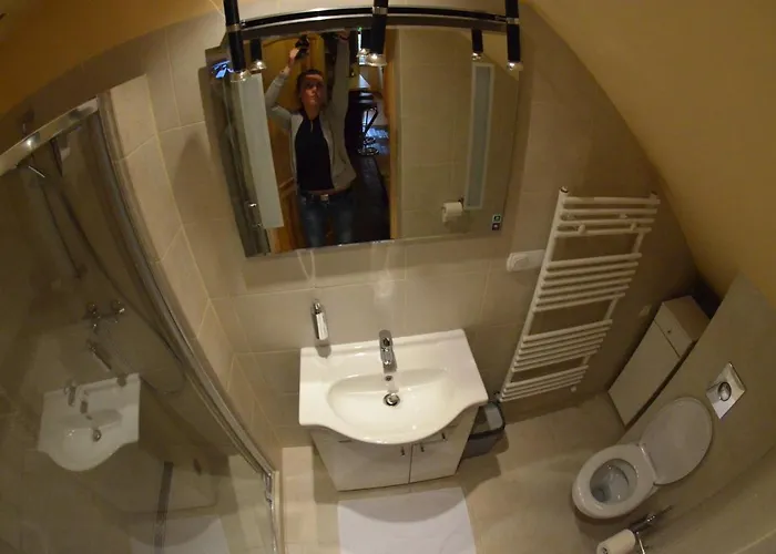 Marina Lester House *